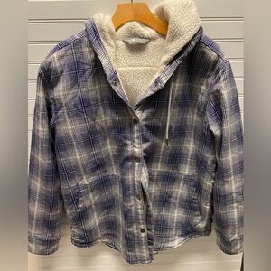 The NorthFace Womens Fleece Lone Hooded Flannel Snap Button Shacket Jacket